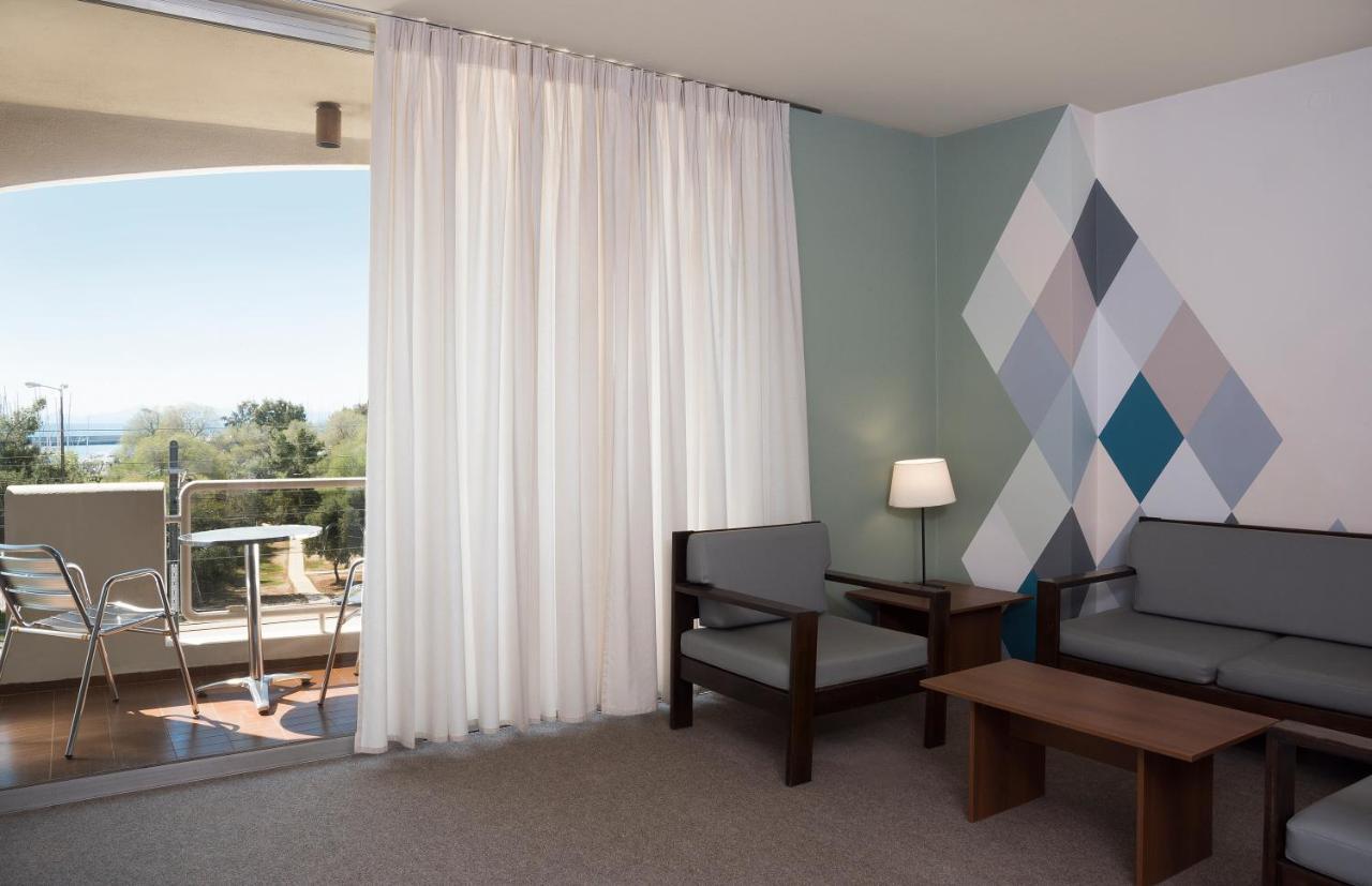Marina Alimos Hotel Apartments Athènes Extérieur photo
